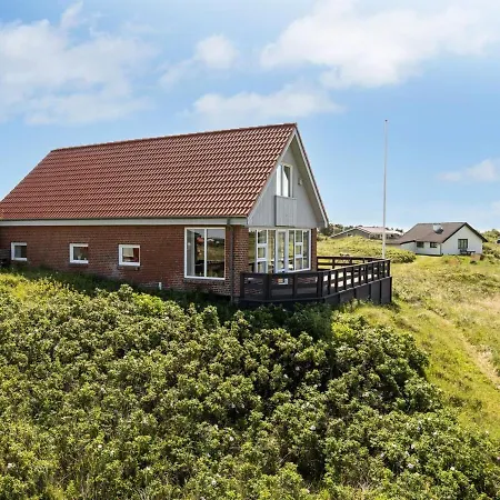 Holiday home Helfrida - 350m From The Sea In Western Jutland By Interhome Lakolk