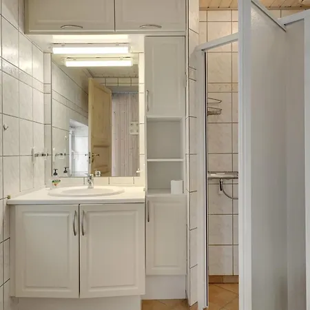 Ferienhaus Helfrida - 350m From The Sea By Interhome *