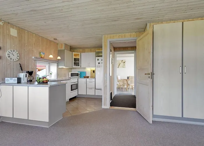 Helfrida - 350m From The Sea By Interhome *